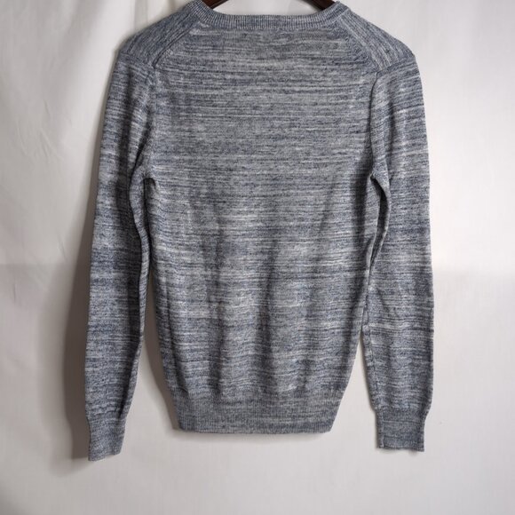 Express Men's Light Grey Heathered V-Neck Sweater, X-Small - Picture 2 of 6